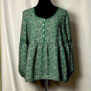 Max Studio Bohemian Ruffle peasant blouse with Bell sleeves (M)